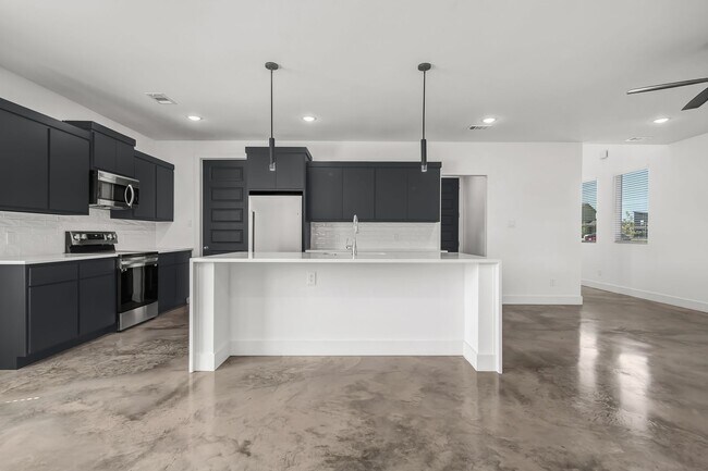 Building Photo - 3002 Alpha Wolf Ct