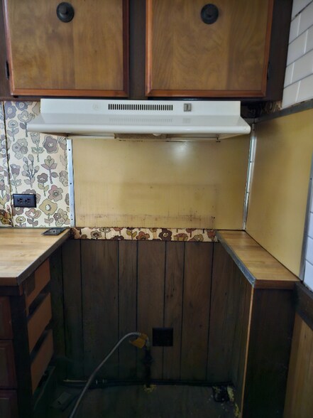 Building Photo - 4671 Old Rte 19