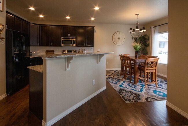 Building Photo - Coming Available Soon!!