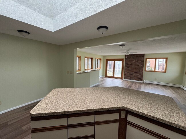 Building Photo - Upgraded 3 Bedroom Home with Garage and Basement