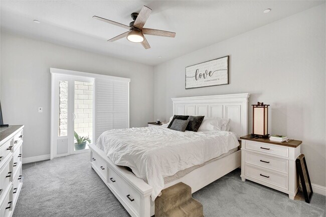 Building Photo - 4133 Sierra Madre Ave