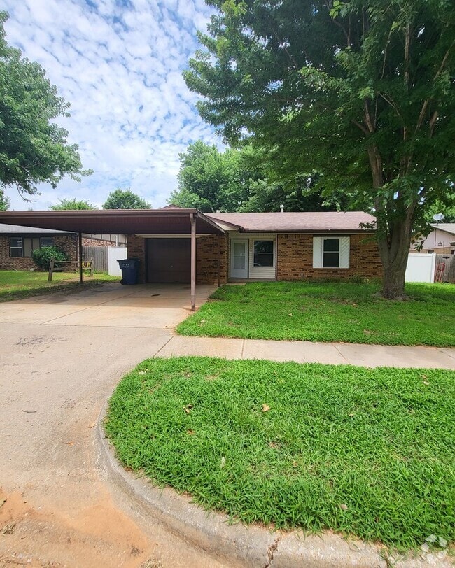 Building Photo - Welcome Home!!!