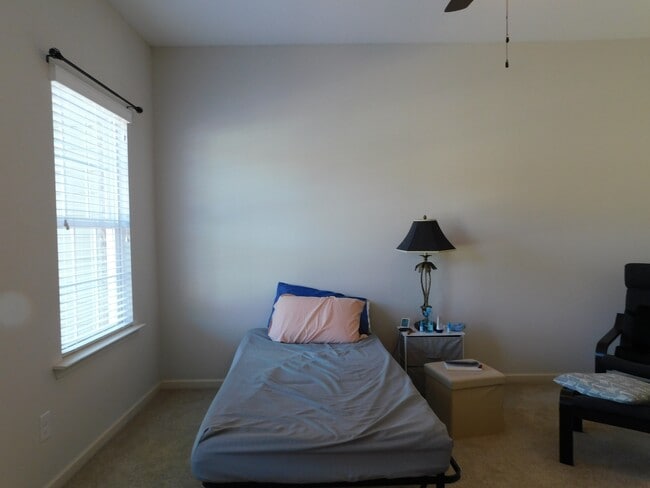 Building Photo - 1244 Assembly St