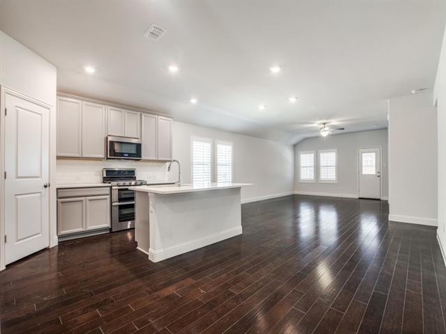 Building Photo - 3042 Ivywood Pl