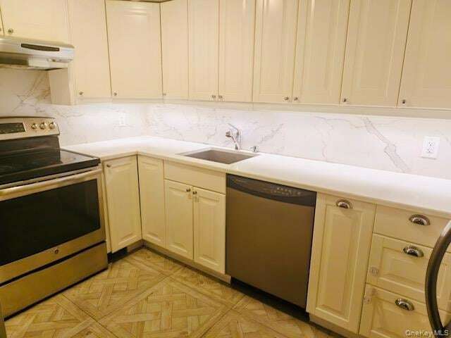 Building Photo - 100 Cutter Mill Rd