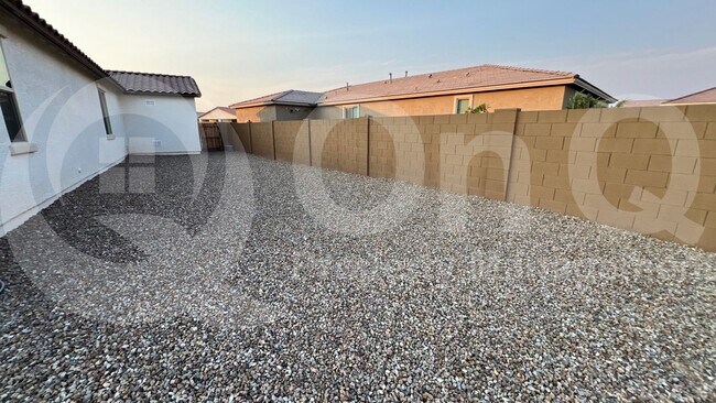 Building Photo - 40305 W Agave Rd