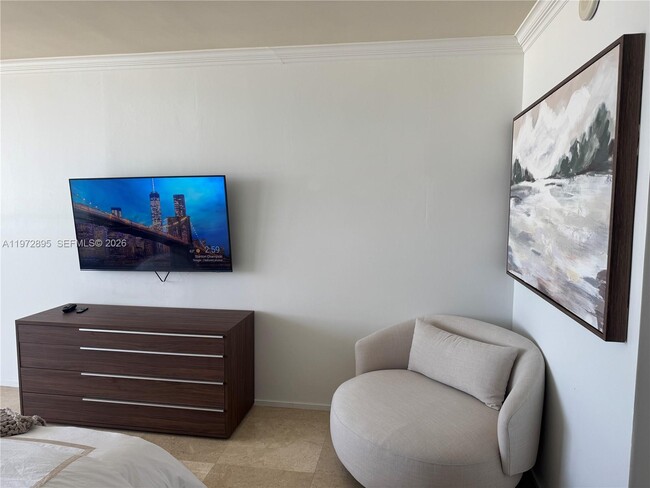 Building Photo - 1830 S Ocean Dr