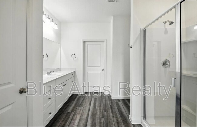 Building Photo - 13212 Ridings Dr