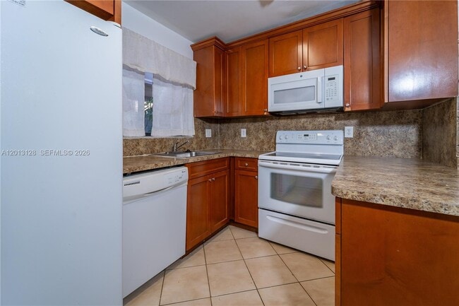 Building Photo - 2342 NW 36th Ave