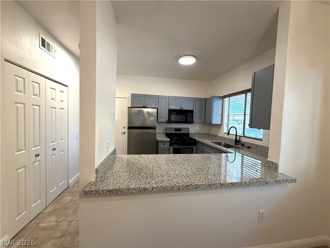Building Photo - 5250 S Rainbow Blvd