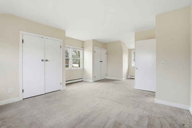 Building Photo - 49 Aberdeen Dr