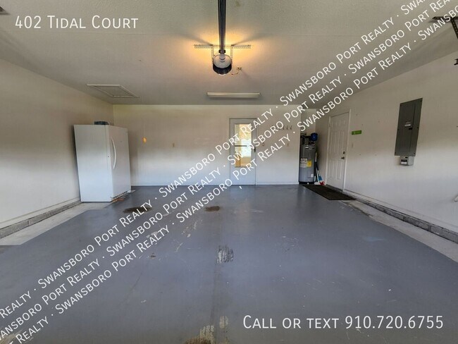 Building Photo - 402 Tidal Ct