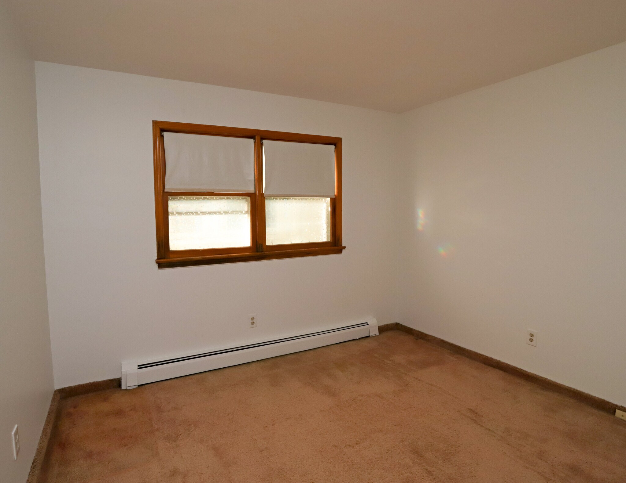 Building Photo - 15 Bleecker St