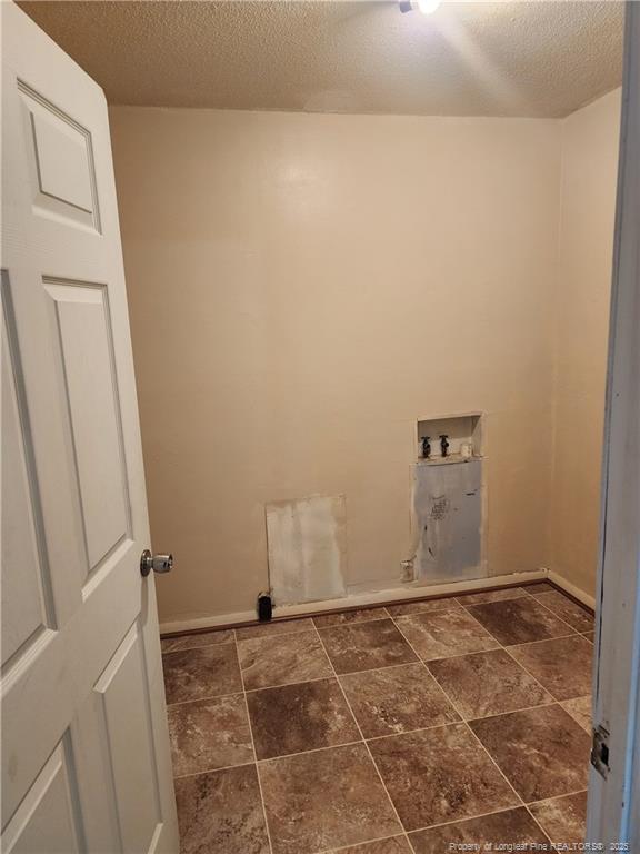 Building Photo - 5455 Dodge Ct