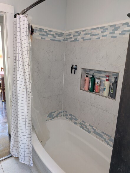 Spacious Shower - 32 Pawling Avenue