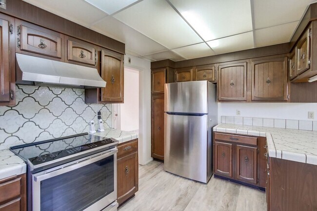 Building Photo - Charming 3 Bedroom Home in Serra Mesa