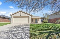 Building Photo - 709 Bighorn Dr
