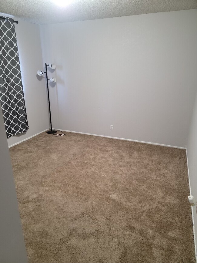 Building Photo - 6120 Merrywood Dr