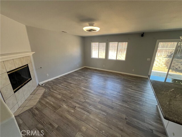 Building Photo - 1452 Hummingbird Way