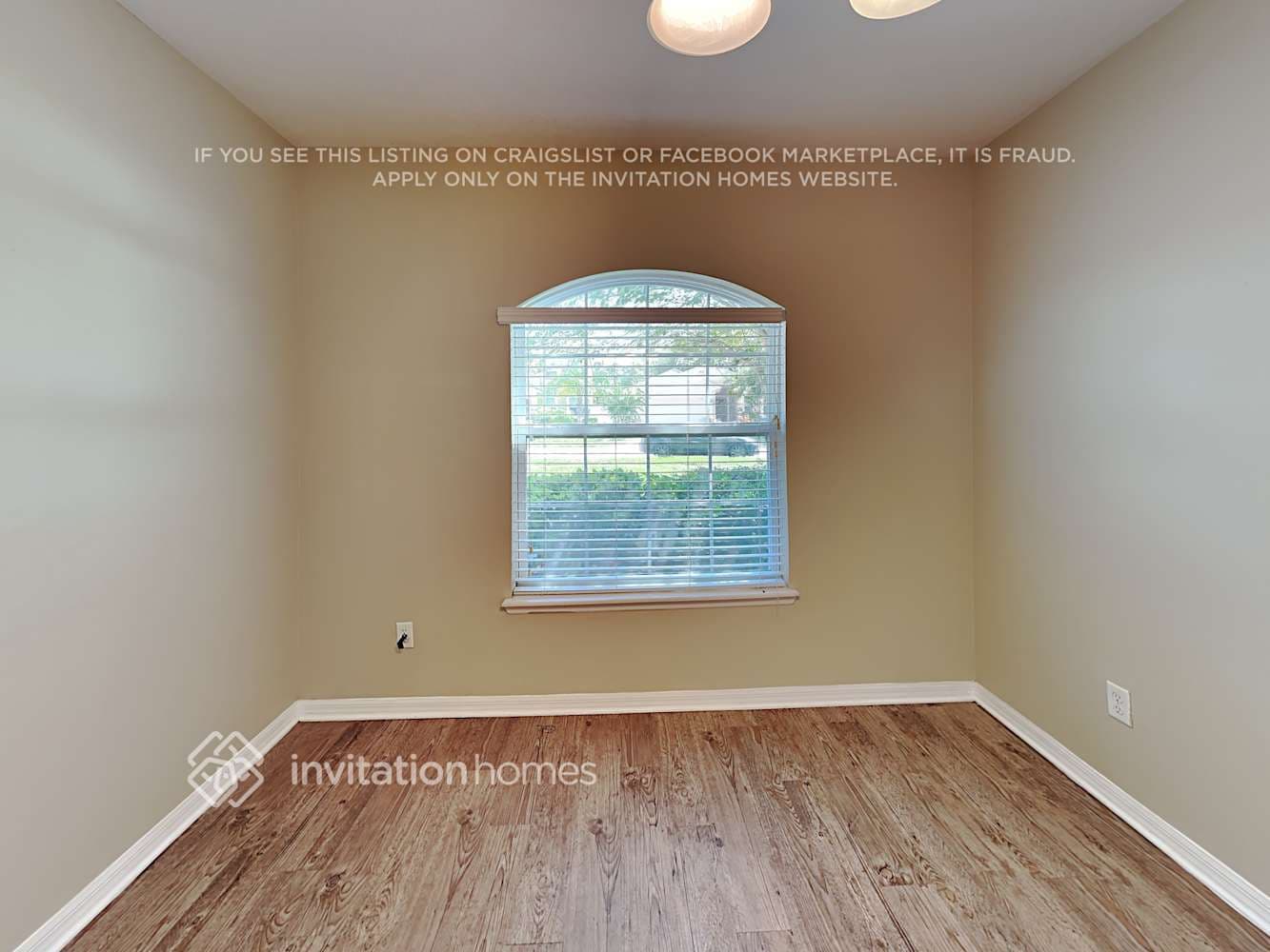 Building Photo - 5848 Windsong Oak Dr