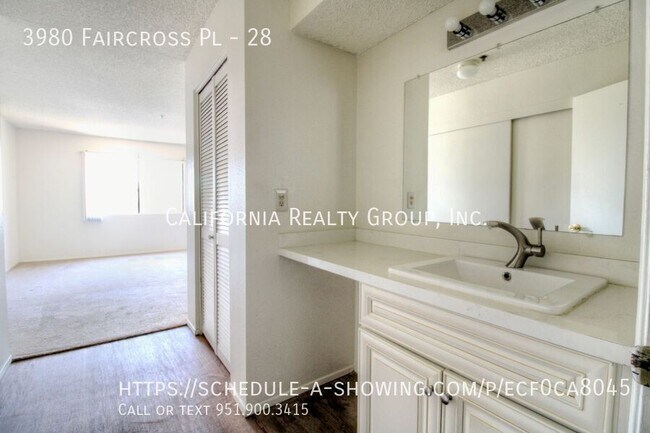 Building Photo - 3980 Faircross Pl