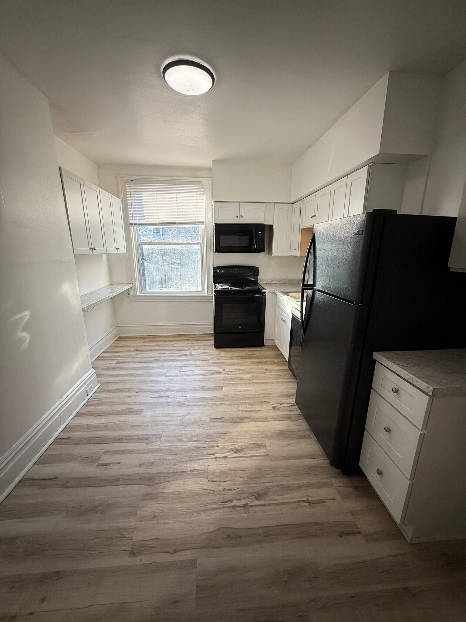 Building Photo - 5704 Darlington Rd