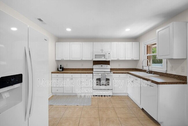 Building Photo - 905 McTeer Cir