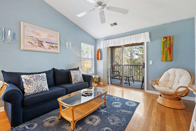 Building Photo - 598 Blue Stem Dr