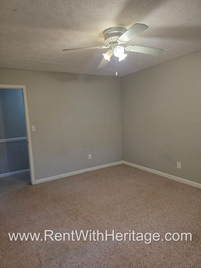 Building Photo - WOW! Fantastic 4Bedroom/ 2 Bath Ranch With All The Upgrades / Great Location / Popular Alexander ...