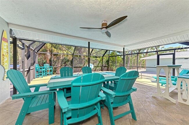 Building Photo - 307 Avenida De Paradisio