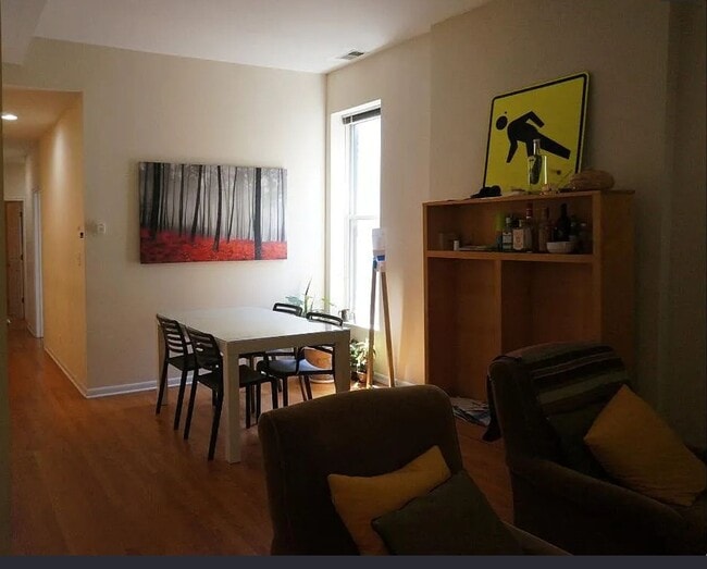 Building Photo - 1507 N Hudson Ave