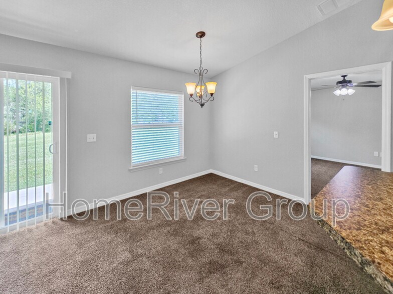 Building Photo - 16851 SW 41st Ave Rd