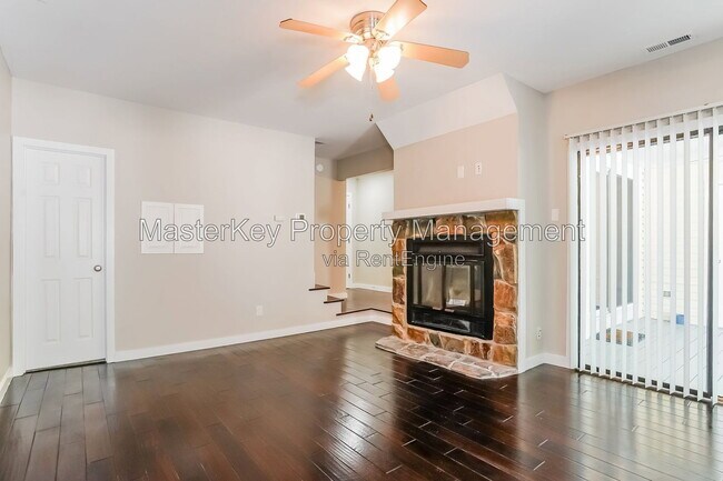 Building Photo - 7405 Leesville Rd