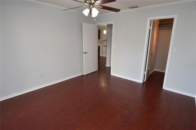 Building Photo - 10265 Gandy Blvd N