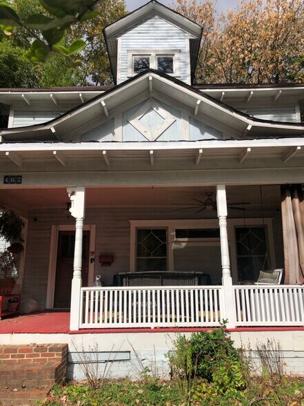 Building Photo - 462 Greenwood Ave NE