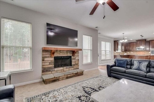 Building Photo - 830 Rollo Domino Cir