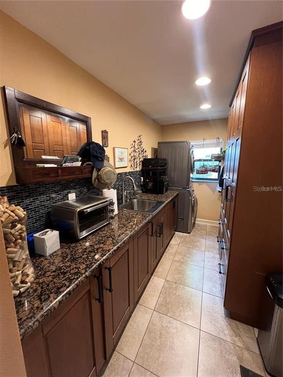 Building Photo - 540 Central Ave