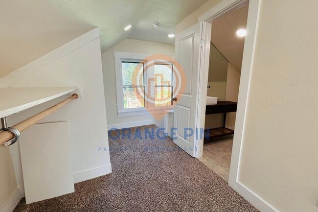 Building Photo - 2923 Morrow Ave