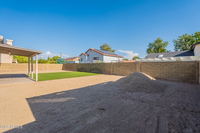 Building Photo - 3535 E Covina St
