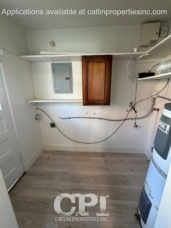 Building Photo - 1106 16th Ave