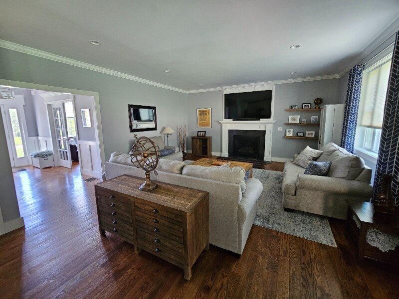 Building Photo - 25 Meridian Ridge Dr