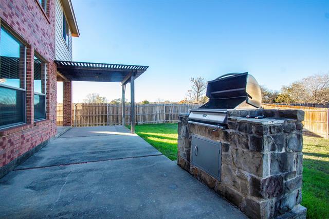 Building Photo - 903 Fieldstone Dr