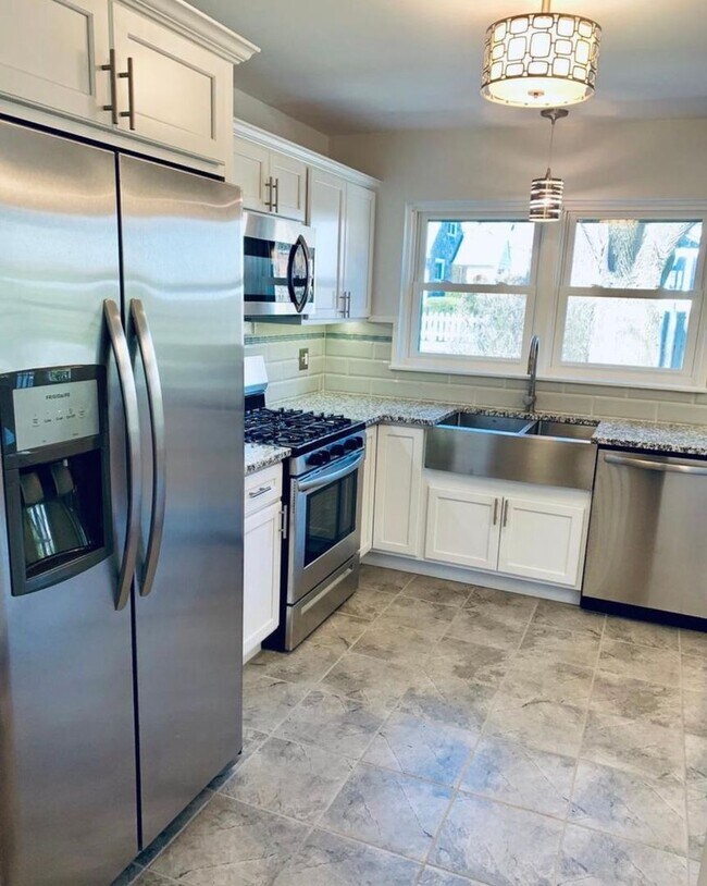 Building Photo - Wyomissing Schools Rental