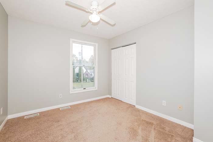 Building Photo - 123 Plymouth Rd