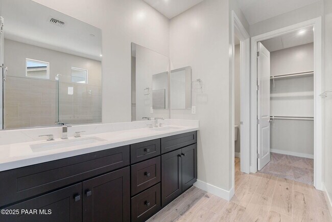 Building Photo - 1314 Rockwood Dr