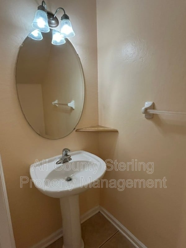 Building Photo - 5052 Hawkstone Dr