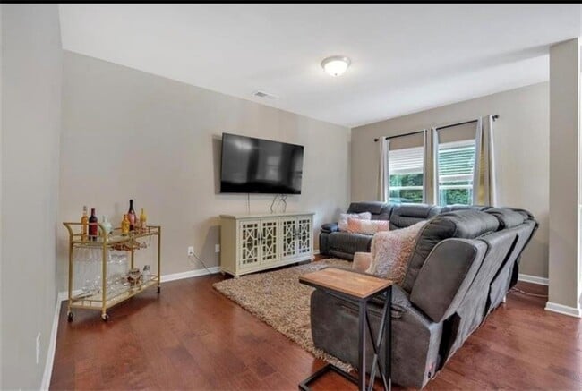 Building Photo - 3251 Blue Springs Trace