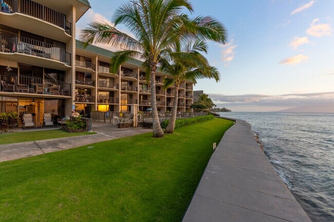 Building Photo - 4471 Lower Honoapiilani Rd