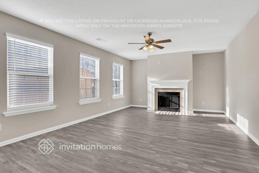 Building Photo - 562 Grandview Cir