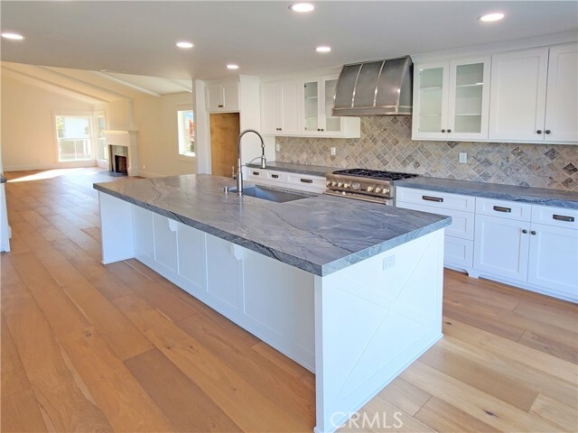 Building Photo - 25311 Maximus St